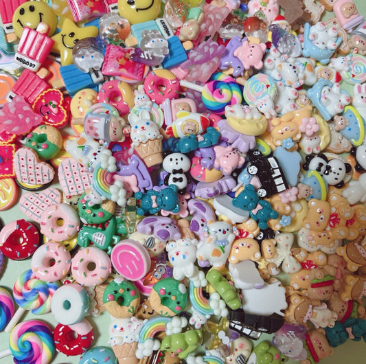 大容量ワークショップセット♡ キャンディバッグキーホルダー 袋サイズ6×8cm デコパーツ付き イベント お店 学校等 ①