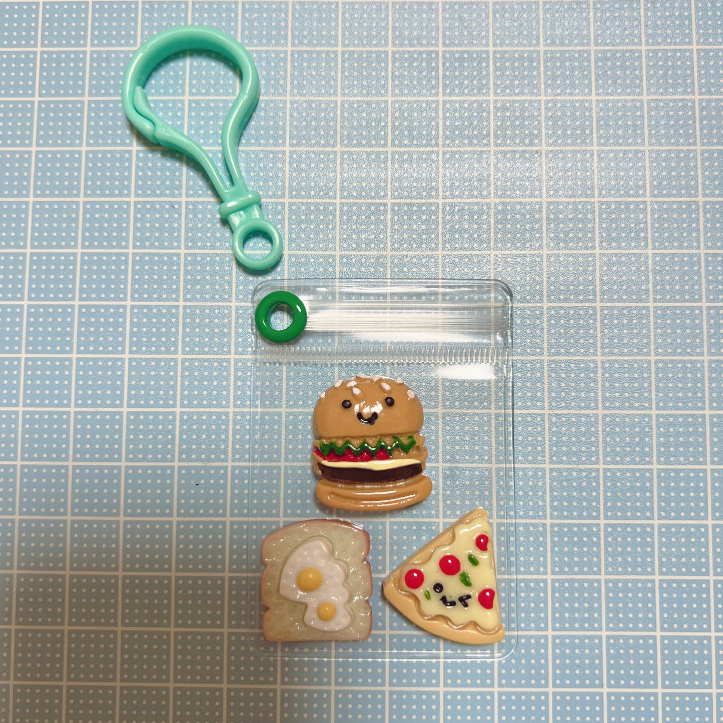 デコパーツ 顔つき ハンバーガー ピザ 目玉焼きトースト 6個セット キーホルダー 材料