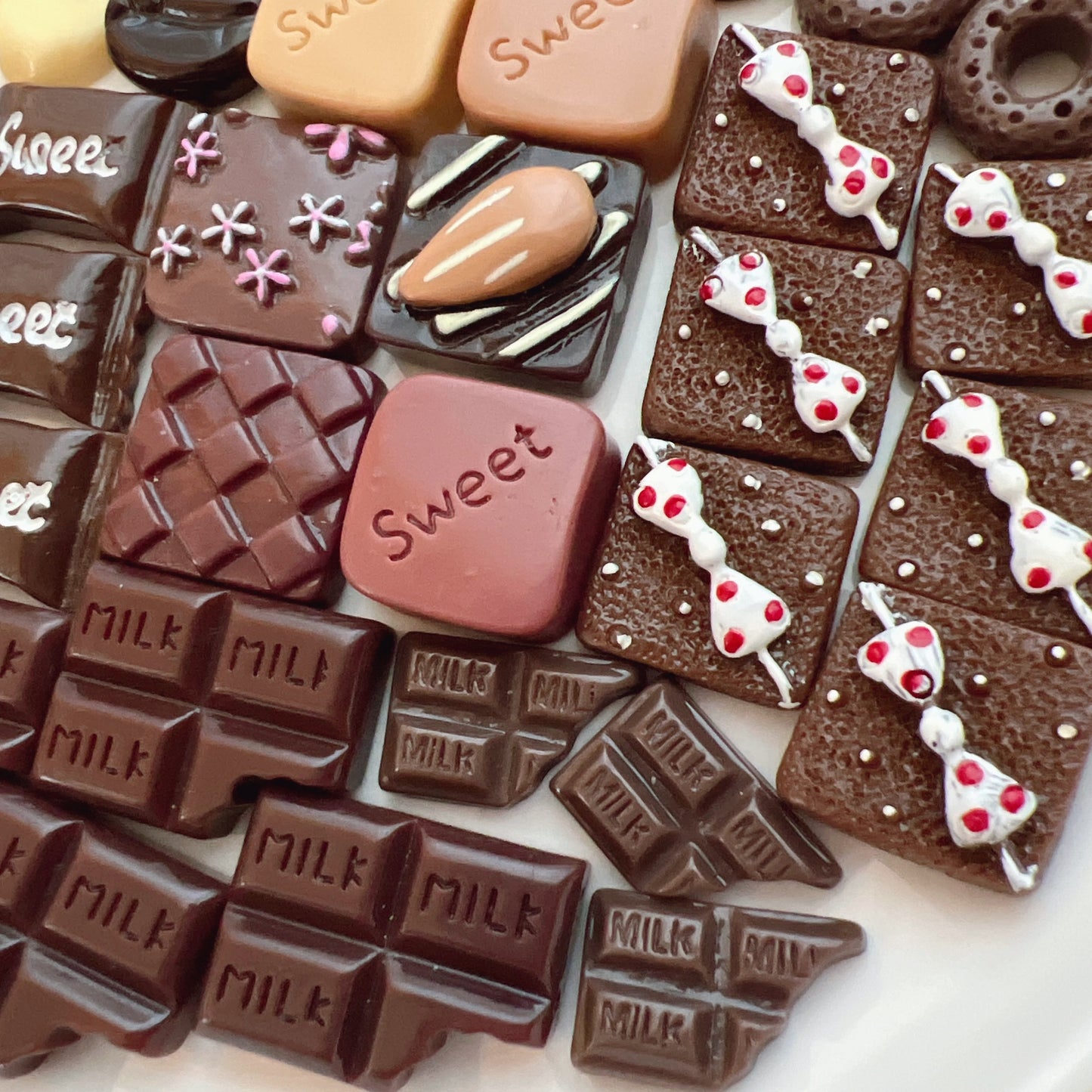 デコパーツ｜P-190  チョコ