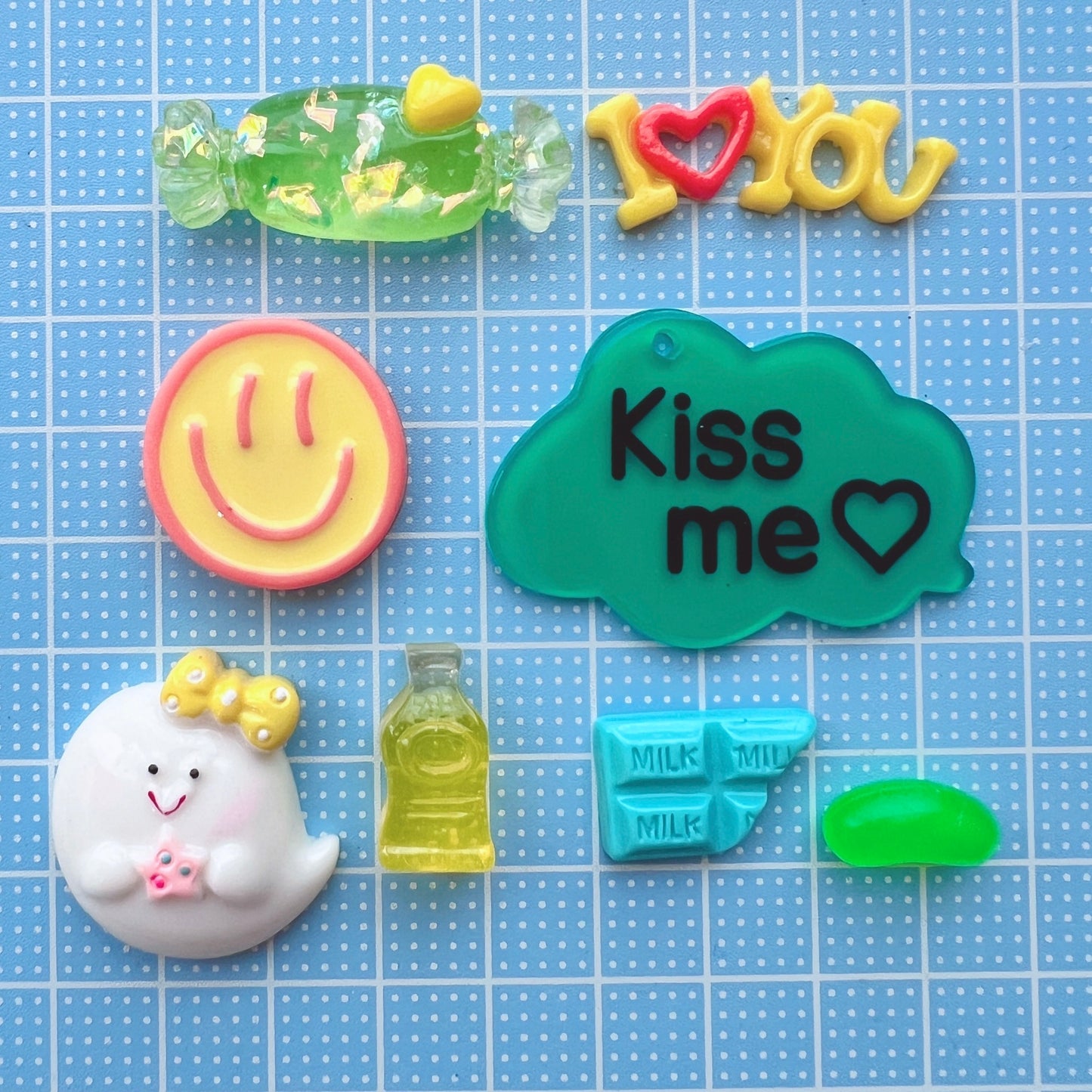 デコパーツ| P-201  黄色 緑  お菓子  Kissmeチャーム オバケちゃん キーホルダー パーツ 資材