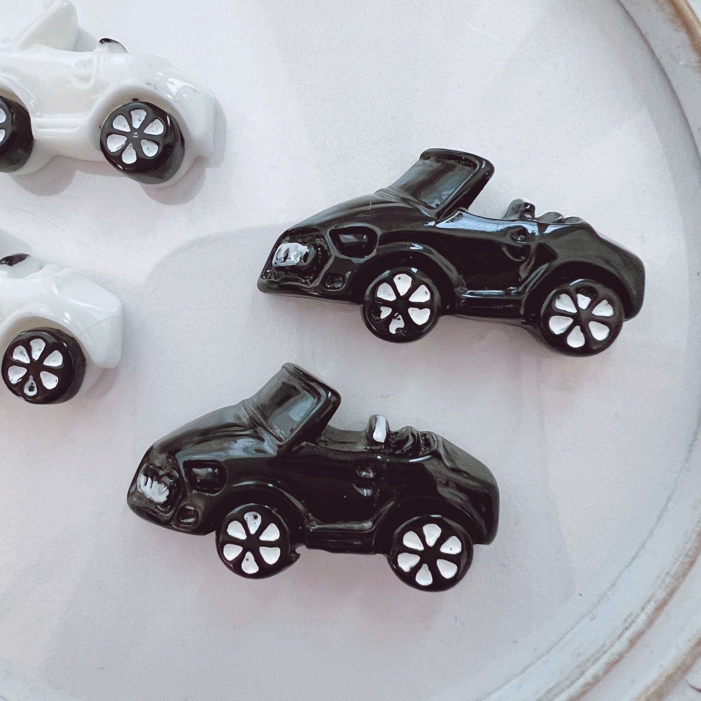 デコパーツ｜オシャレな車  4個セット