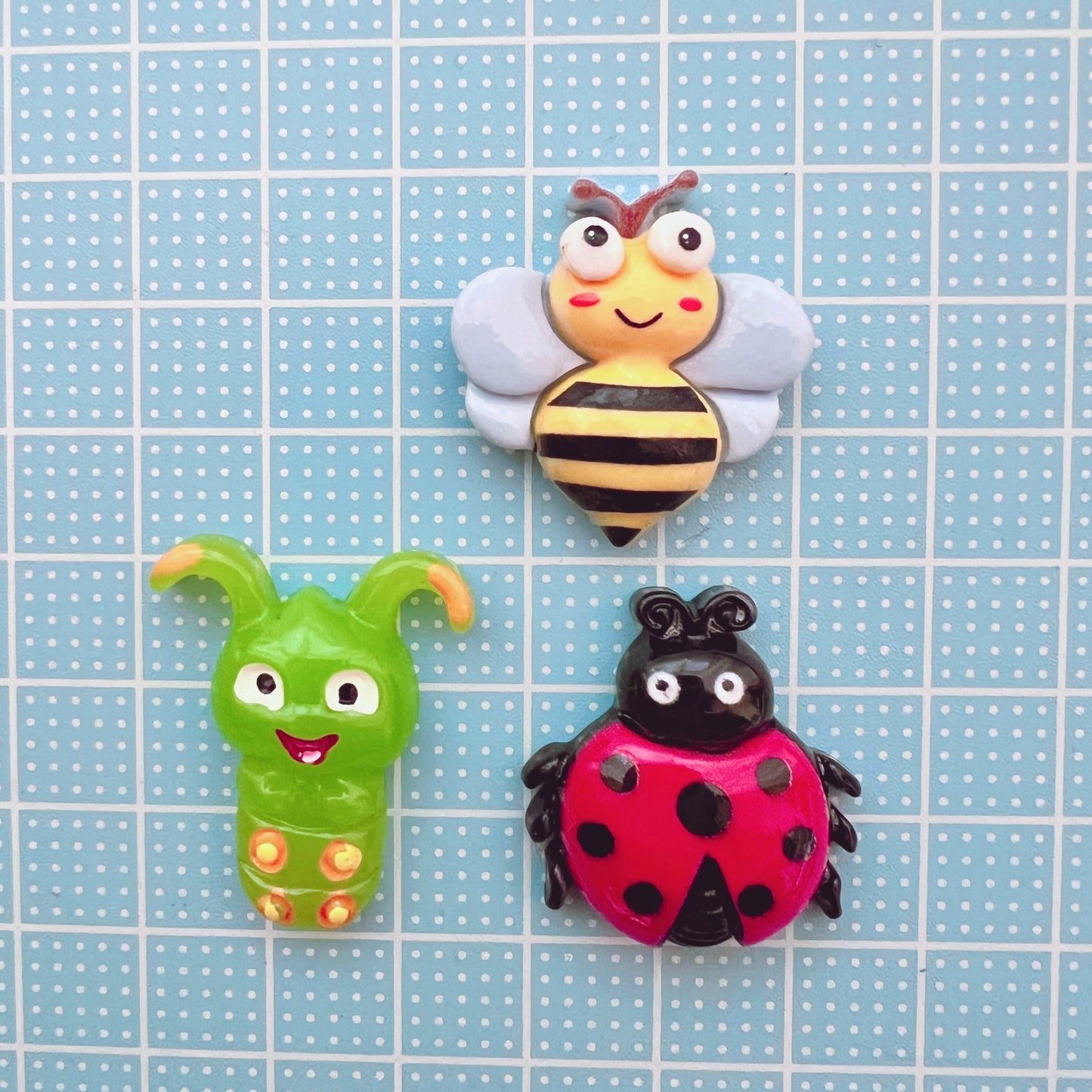 デコパーツ｜てんとう虫 はち いも虫  4個セット