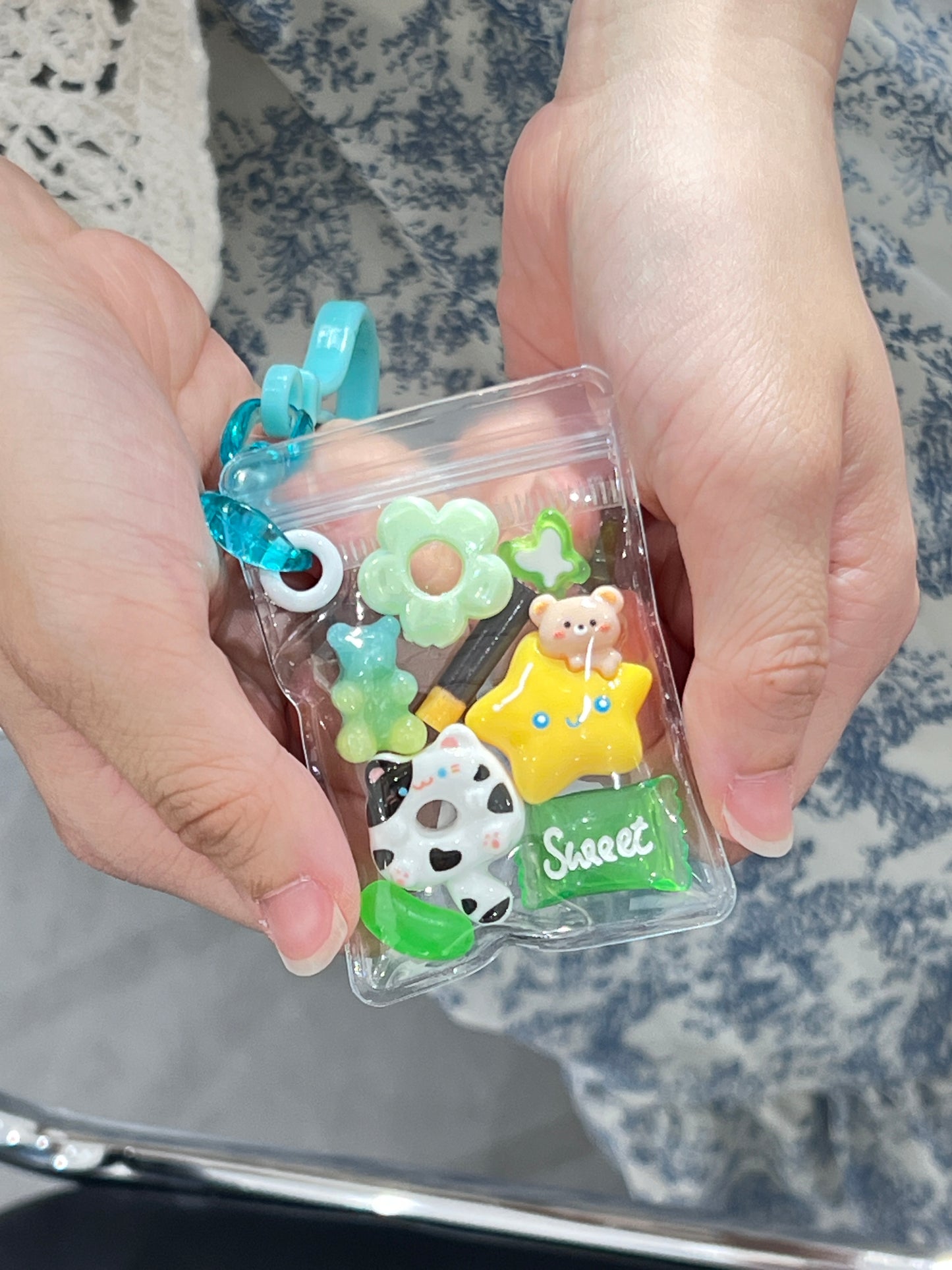 大容量ワークショップセット♡ キャンディバッグキーホルダー 袋サイズ5×7cm デコパーツ付き イベント お店 学校等  ②ラメ