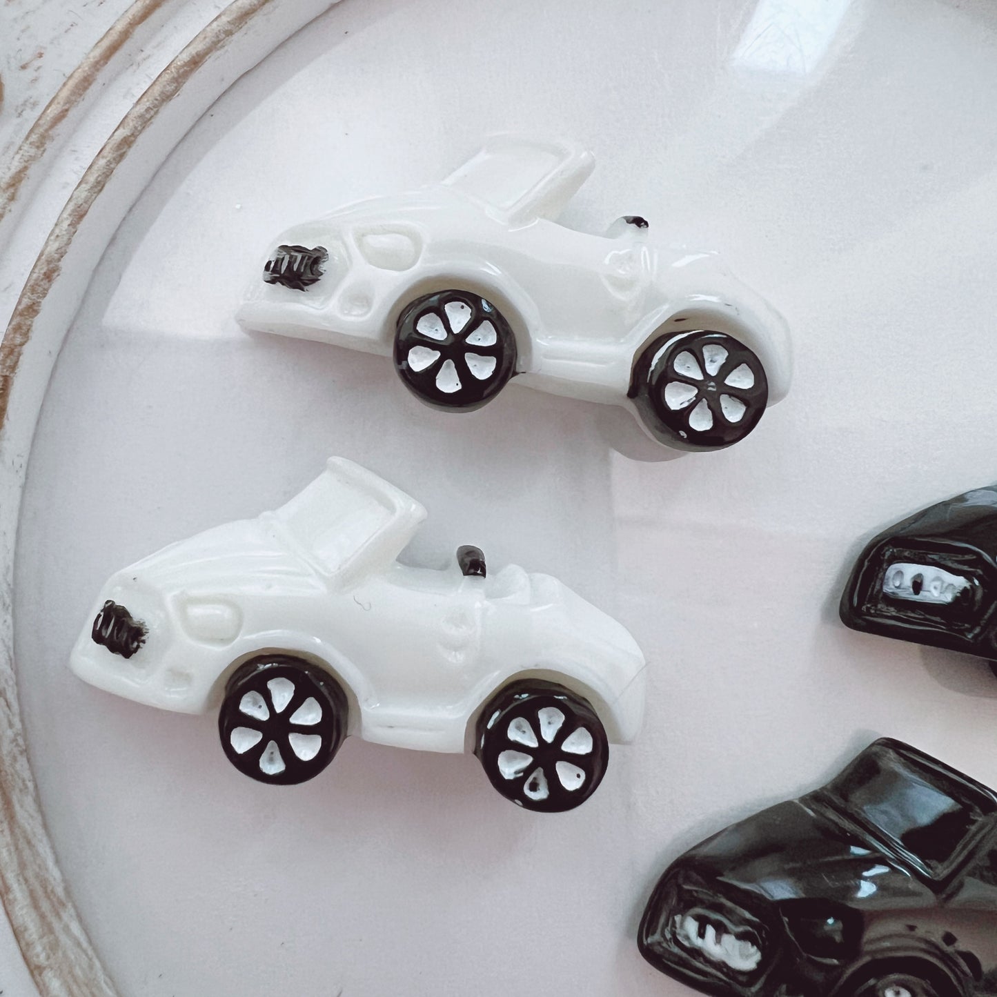 デコパーツ｜オシャレな車  4個セット