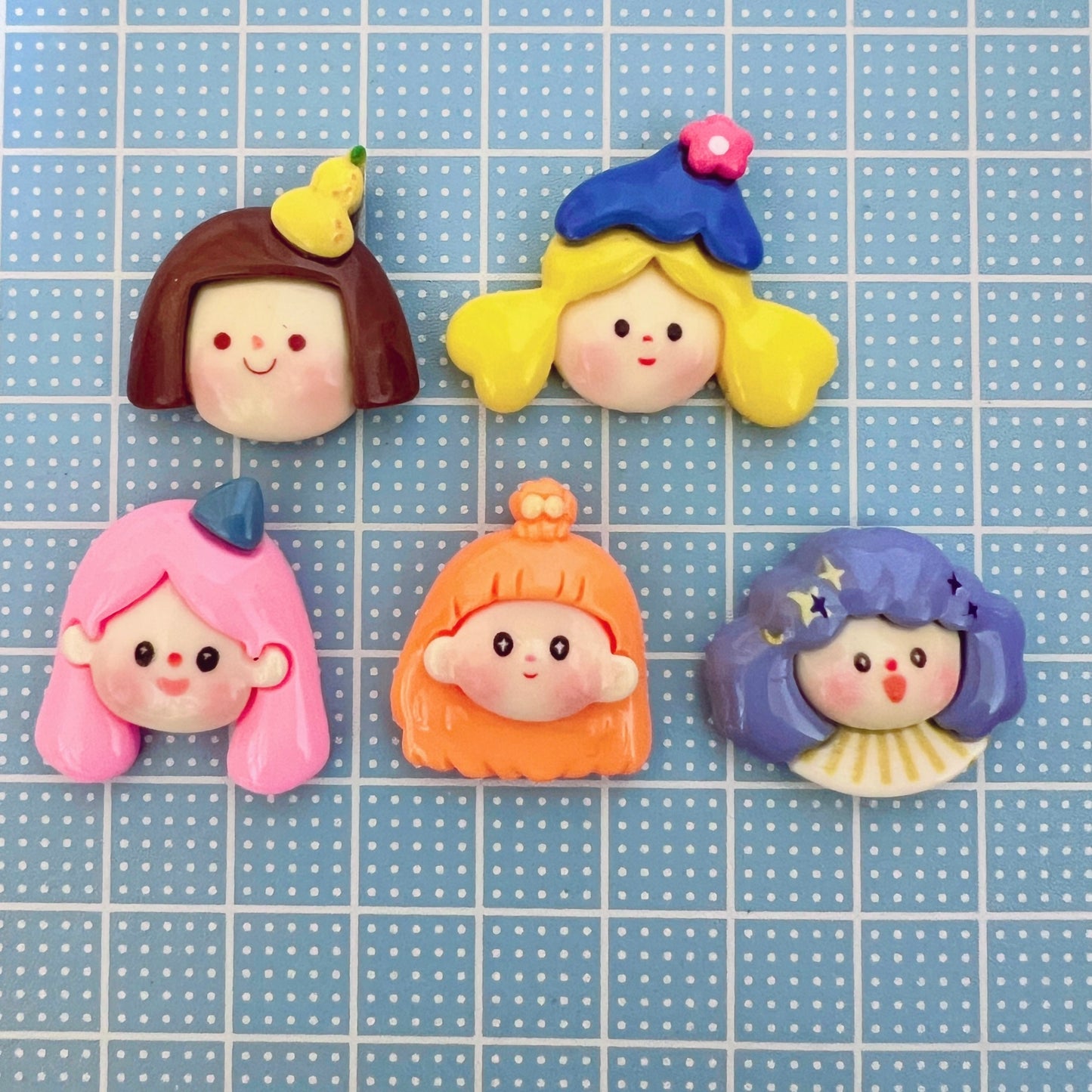 デコパーツ｜かわいい女の子 10個セット